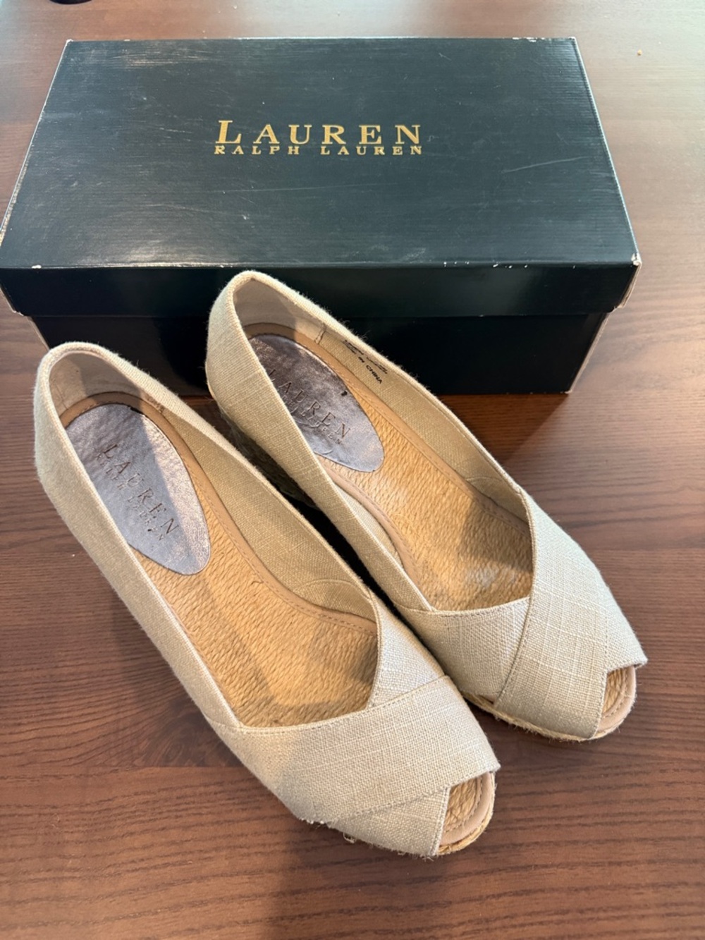 Lauren Ralph Lauren Meallic Linen Peep-Toe Espadrilles. Size 7.5